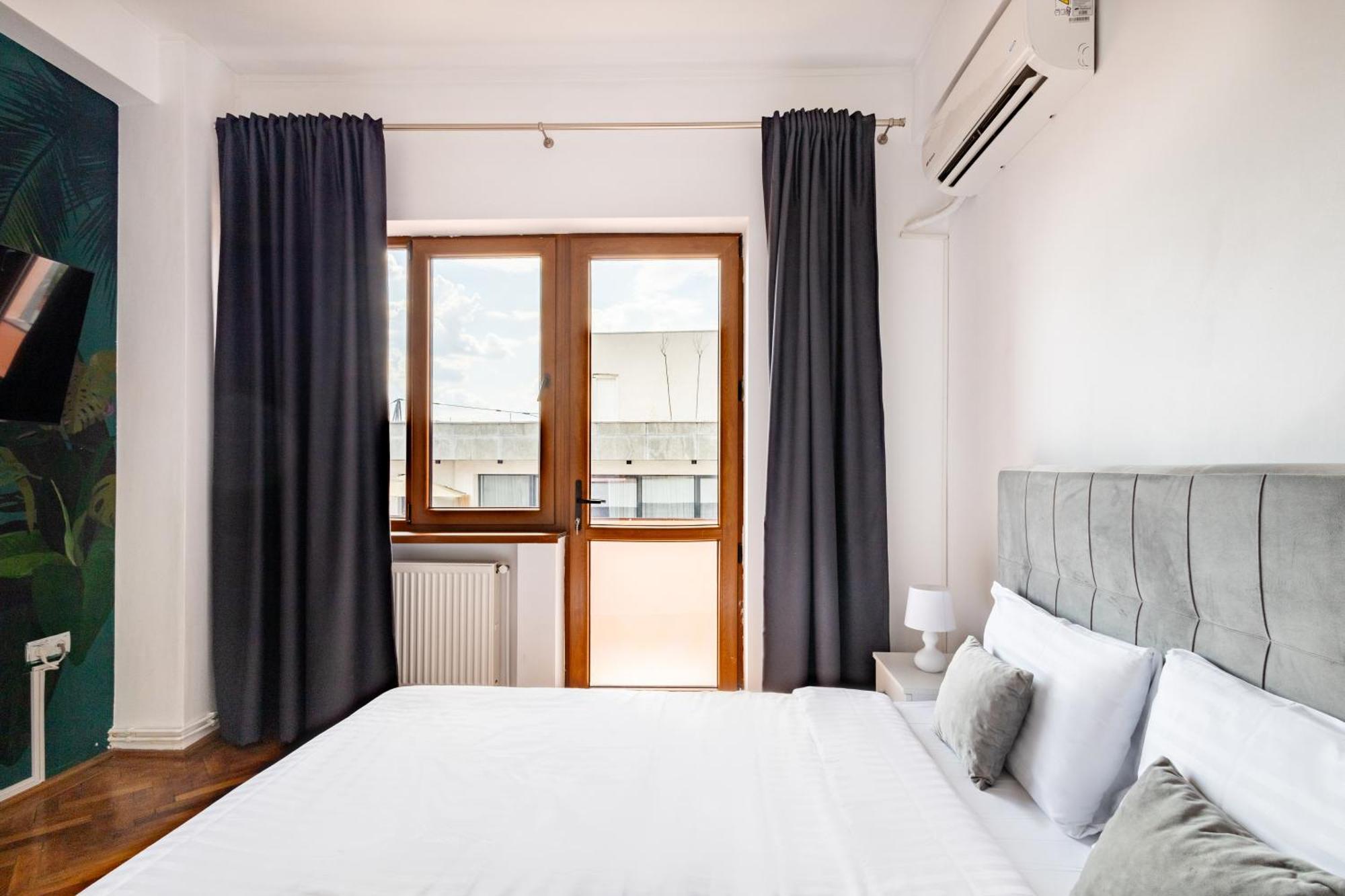 Downtown Victoria Apartments By Citybookings ブカレスト エクステリア 写真